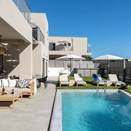 Ks Luxury Heated Pools Georgioúpoli