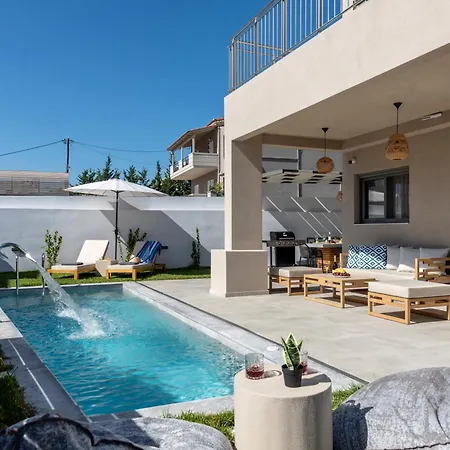 Ks Luxury Heated Pools