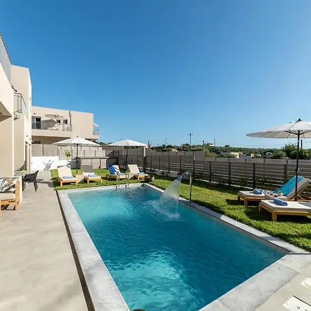 Vila Ks Luxury Heated Pools *
