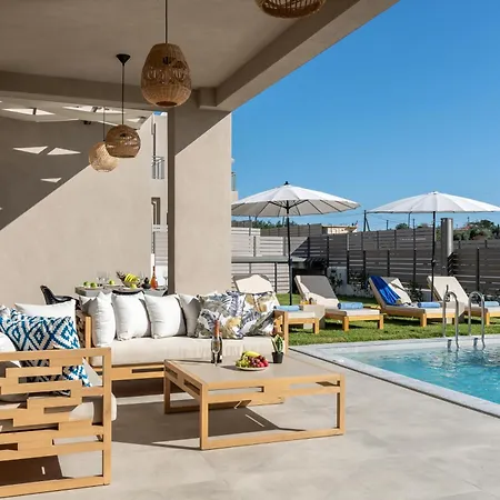 Ks Luxury Heated Pools